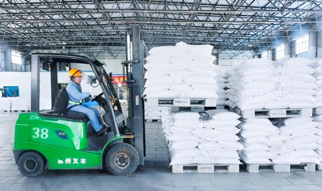 產品多元化!內蒙宜化片堿產品再添新成員(圖1) 產品多元化!內蒙宜化片堿產品再添新成員(圖1)